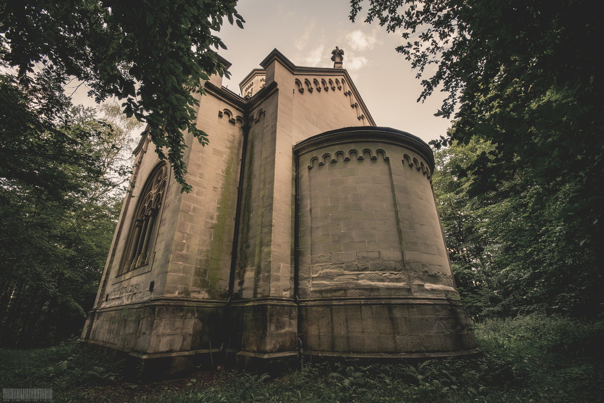 Mausoleum Lost Place